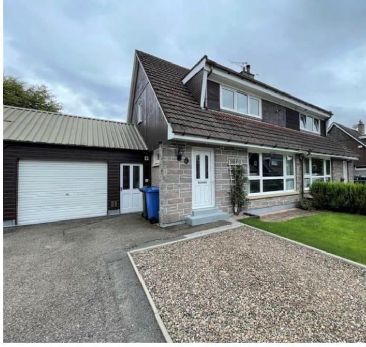 Delightful, Central 3 Bedroom House With Garden & Free Parking Inverness Exterior photo