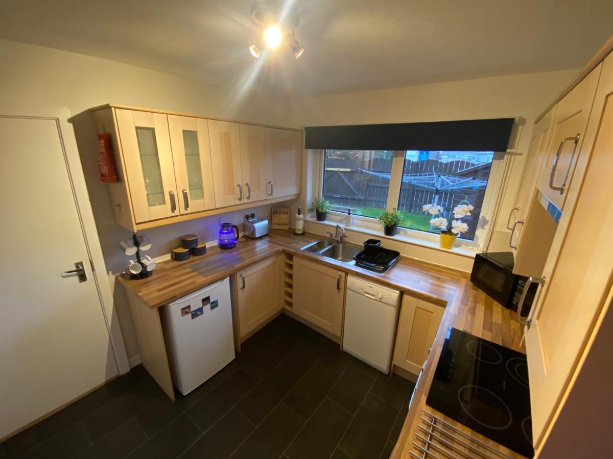 Delightful, Central 3 Bedroom House With Garden & Free Parking Inverness Exterior photo