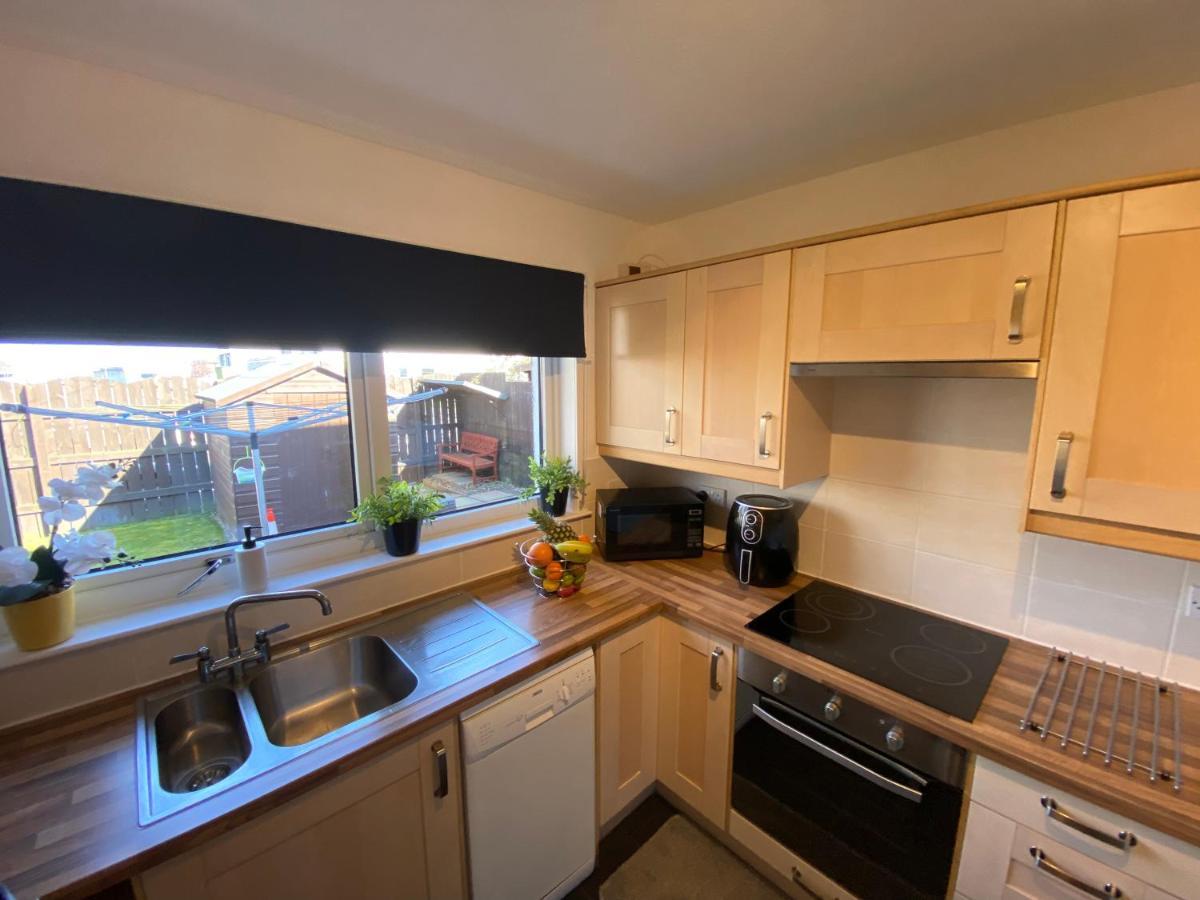 Delightful, Central 3 Bedroom House With Garden & Free Parking Inverness Exterior photo